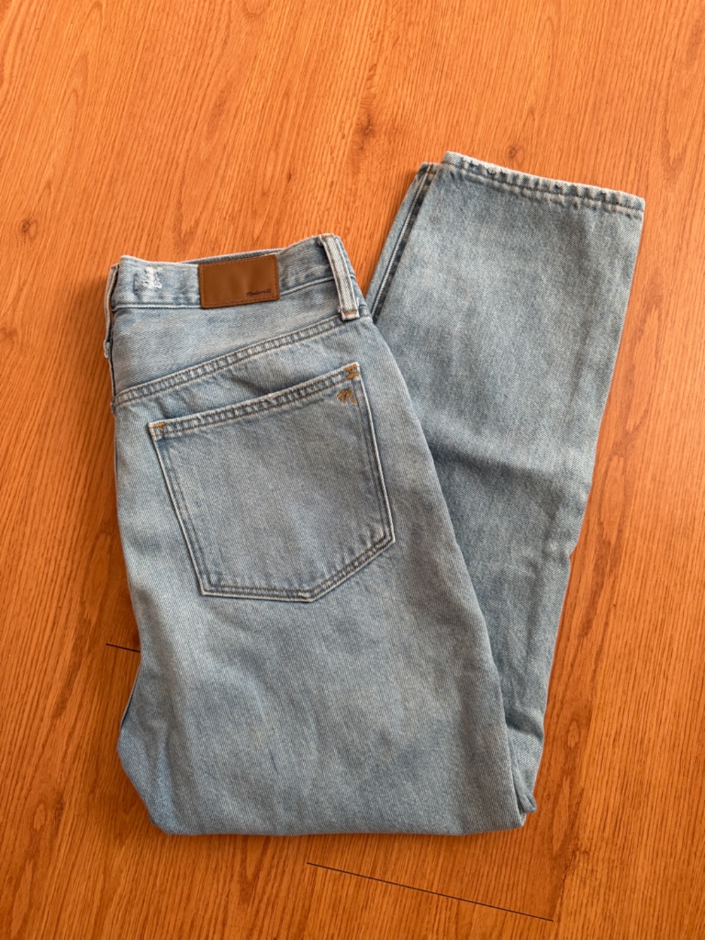 Madewell Straight leg Distressed Mom jeans